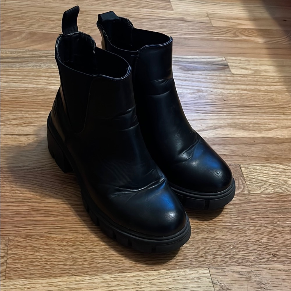 Black Ankle Boots